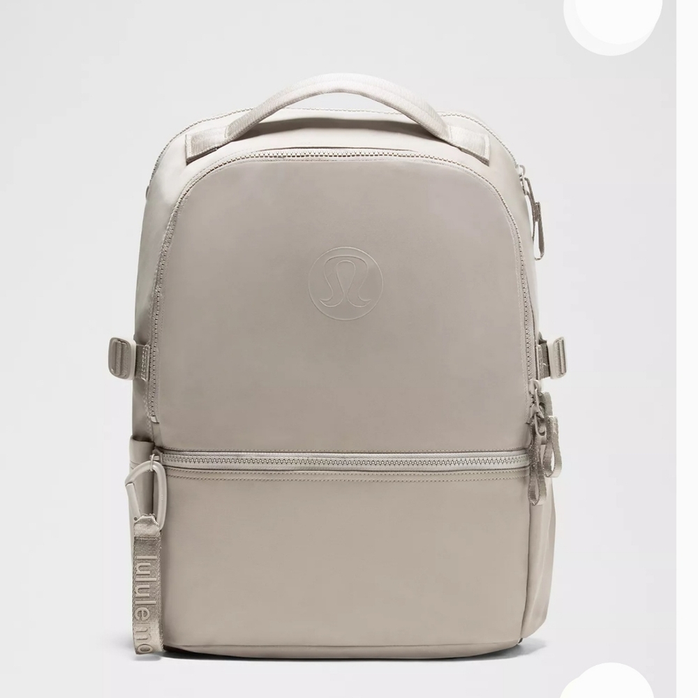 LULULEMON New Crew Backpack. Warm Ash Grey. 22L